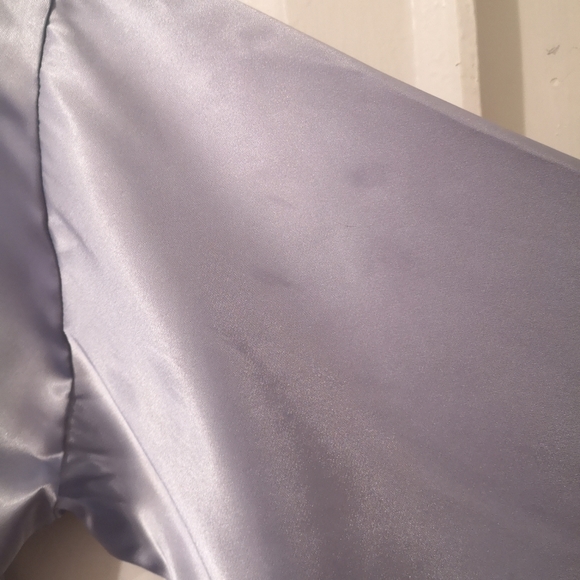 3/$20 Jones New York robe - Picture 9 of 14